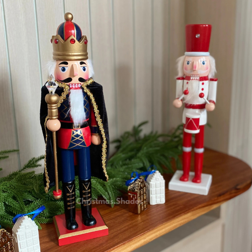 นัทแครกเกอร์ Nutcracker 38 cm