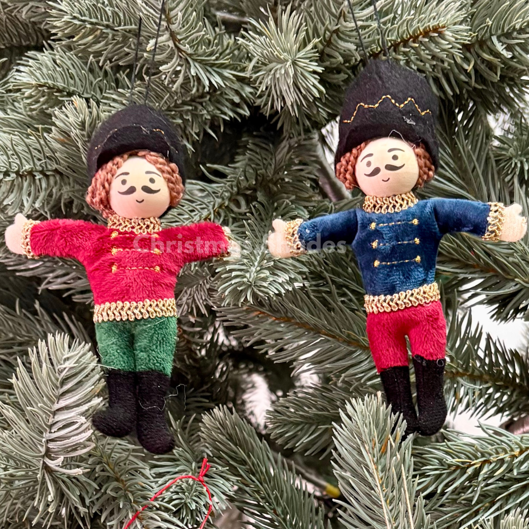 จี้เซตตุ๊กตาทหาร Europe 4 ชิ้น