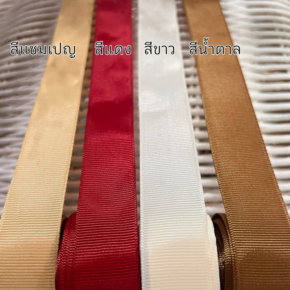 กล่องของขวัญ Gift box set 5 ชิ้น พร๊อบคริสต์มาสพร้อมใช้งาน