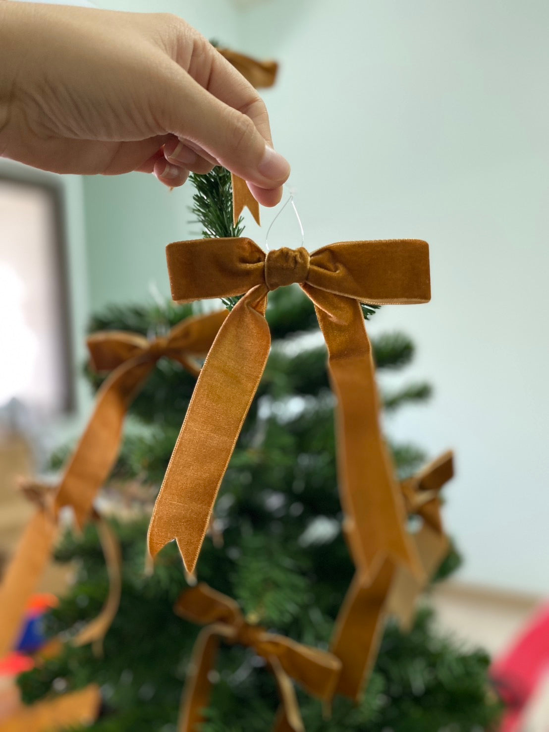 โบว์กำมะหยี่1นิ้ว สีน้ำตาล 15 ชิ้น