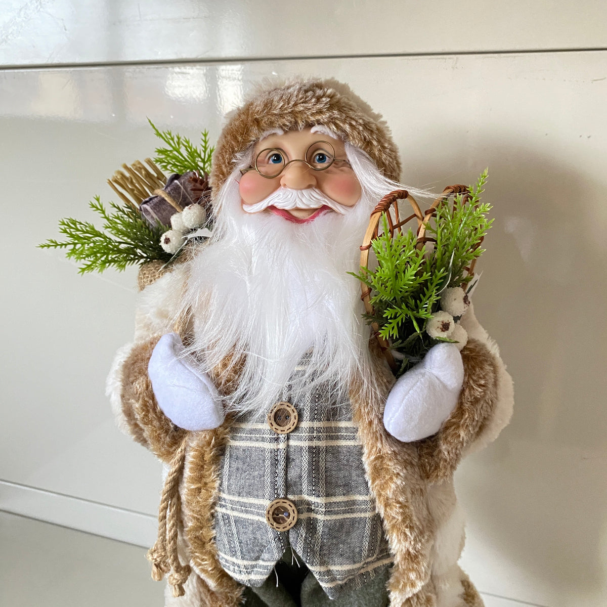 Santa Claus 45cm ชุดคลุมยาวโทนสีขาวน้ำตาล 45cm