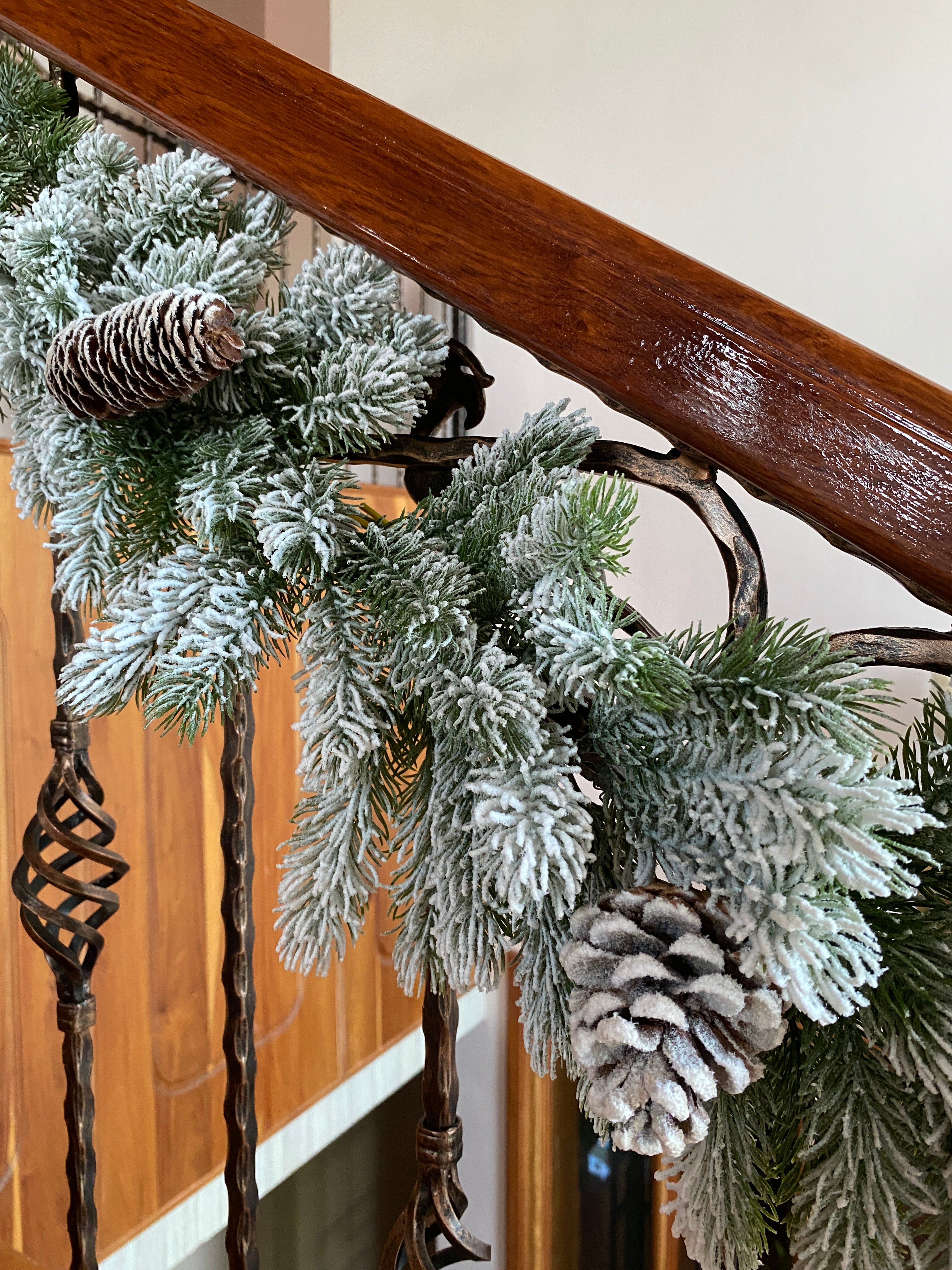 การ์แลนด์ Real Feel Pure PE หิมะ 1.80 เมตร