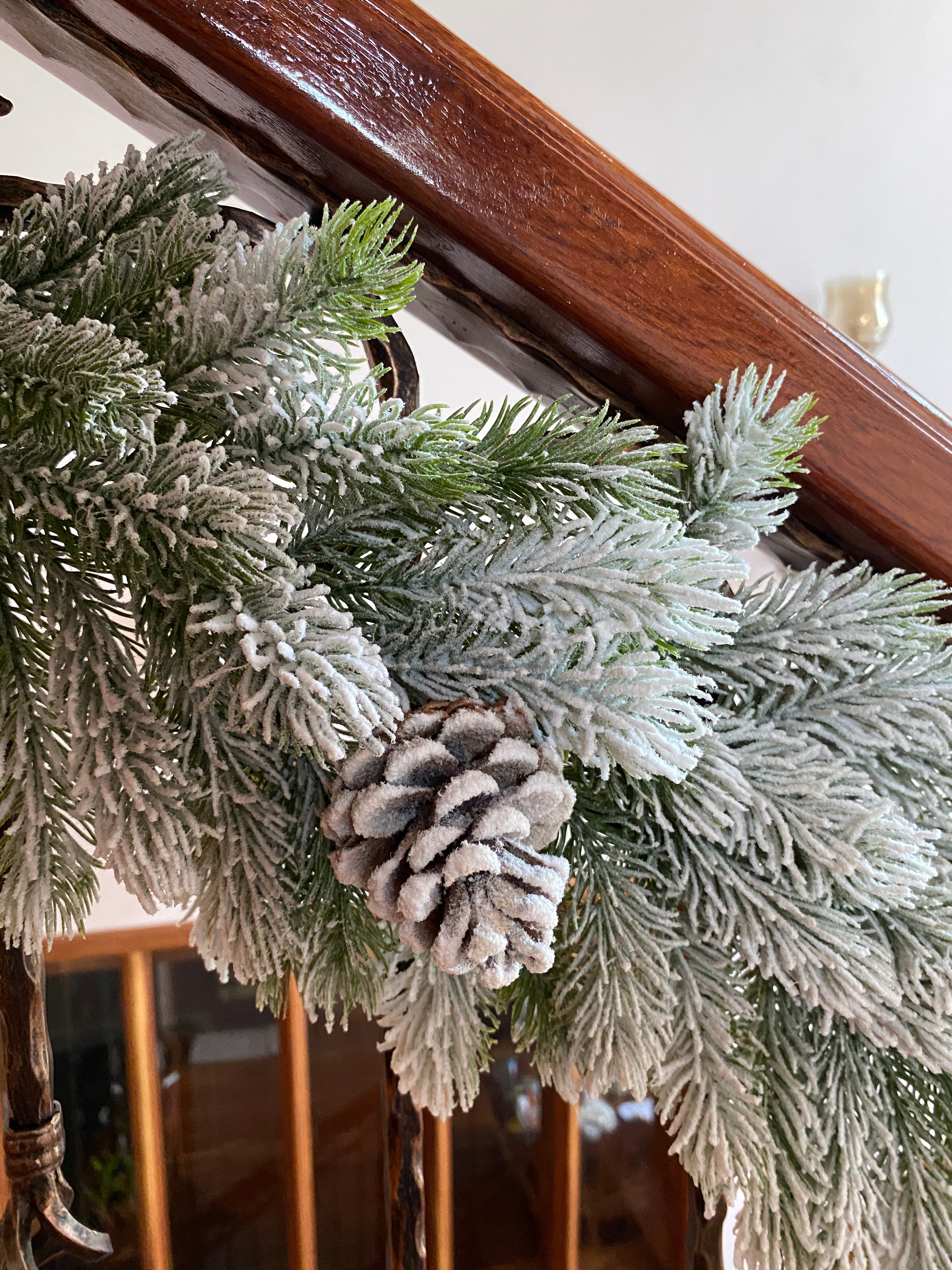 การ์แลนด์ Real Feel Pure PE หิมะ 1.80 เมตร