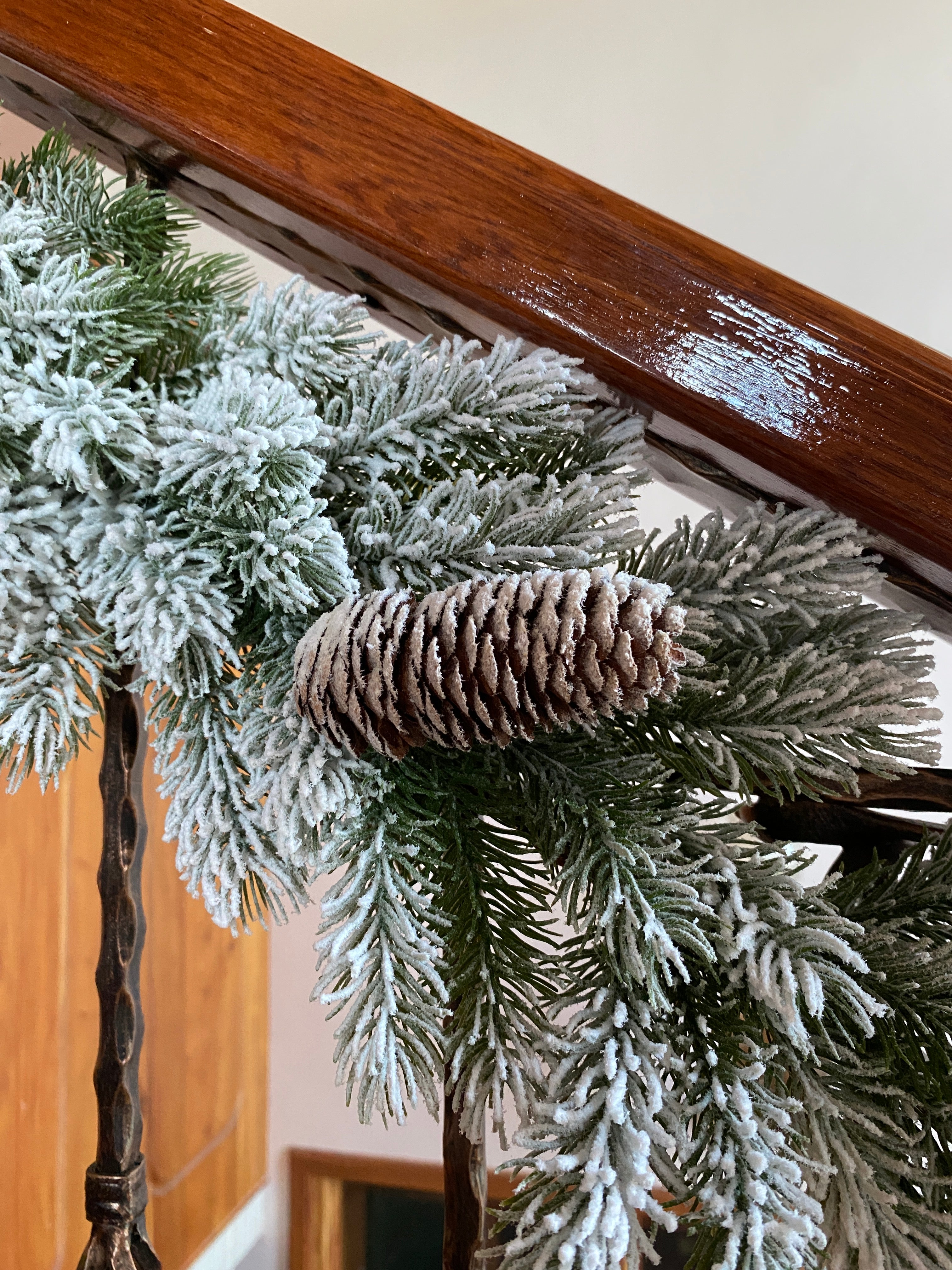 การ์แลนด์ Real Feel Pure PE หิมะ 1.80 เมตร