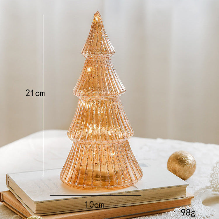 ต้นคริสต์มาสอะคลิลิคใสตั้งโชว์ ดีไซน์โดดเด่น ส่องสว่างกลางคืน