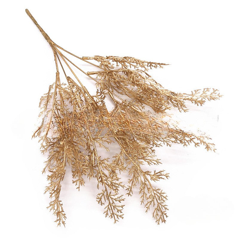 กิ่งใบสน Golden Pine