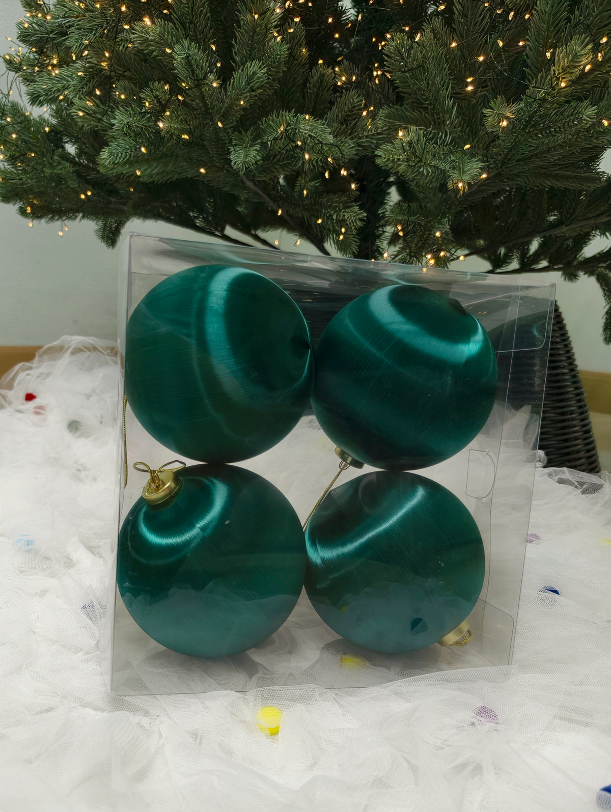ลูกบอล Silk effect 12 / 15 cm.